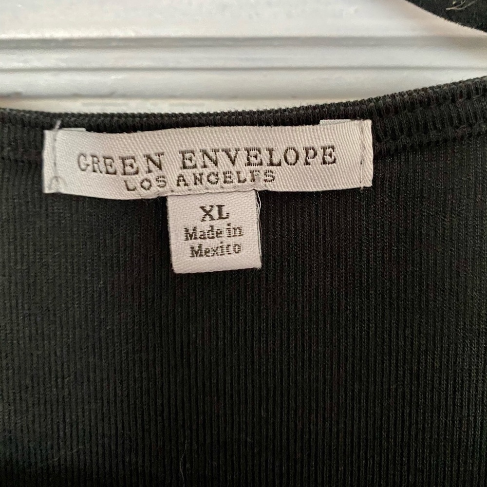 Top - Picture 3 of 3